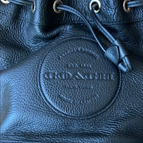Coach Dempsey drawstring Bucket Bag - Picture 2 of 4